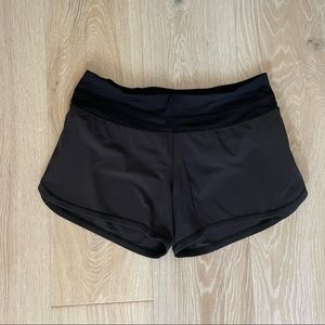 Lululemon, Groovy Run Shorts, Black, Size 8